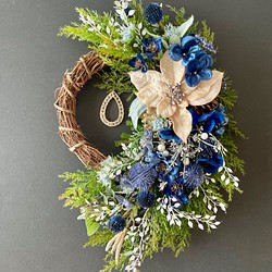 Poinsettia wreath 1枚目の画像
