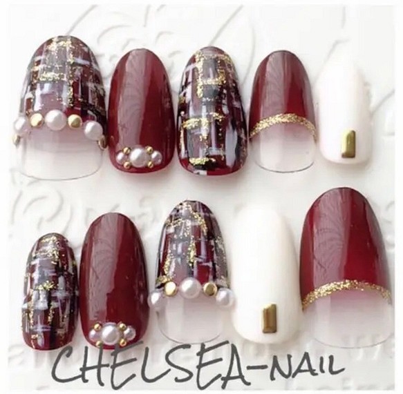 ツイードネイル ボルドー ネイルチップ ネイルシール Chelsea Nail 通販 Creema クリーマ ハンドメイド 手作り クラフト作品の販売サイト