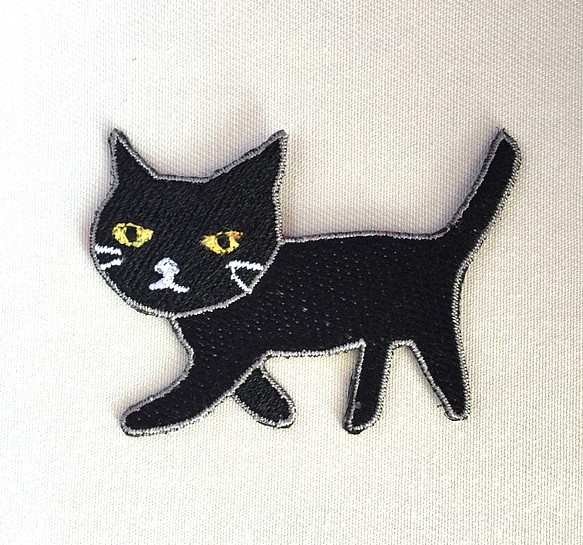 刺繍ワッペン 黒猫 ワッペン アップリケ ネネロック 必ずプロフ確認ください 通販 Creema クリーマ ハンドメイド 手作り クラフト作品の販売サイト