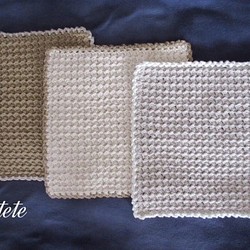 手編みのミニタオル（コットン100） 1枚目の画像