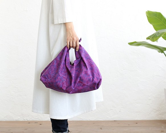 alin bag M 50cm 籃子包帶蠟染包扣（蝴蝶/紫色） 第1張的照片