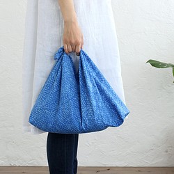 alin&#39;s Azuma袋M 50厘米籃子袋，配蠟染Azuma袋扣（雨條紋/藍色） 第1張的照片