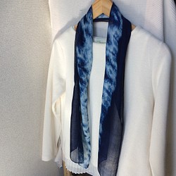 天然藍染スカーフ 絹 1枚目の画像