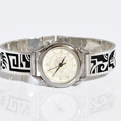 クマとベアーパウのシルバー製腕時計・W004 1枚目の画像