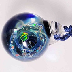 小宇宙 星のささやき スターダスト #224 球 S RGBオパール ガラスペンダント microcosmos 1枚目の画像