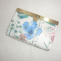 財布 サブ　リバティ　イルマ（ブルー）口金タイプ ビニコ ハーフサイズ 1枚目の画像