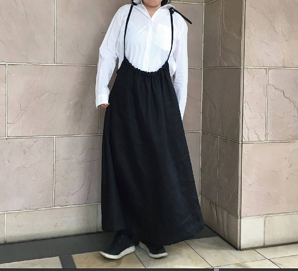 ベル様専用　リネン 大人のジャンパースカート 1枚目の画像