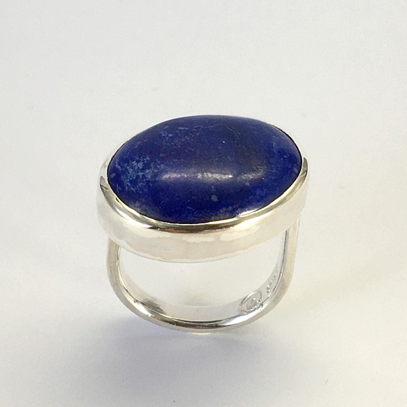 No.228 Beautiful ring of lapis lazuli pjkr.unpari.id