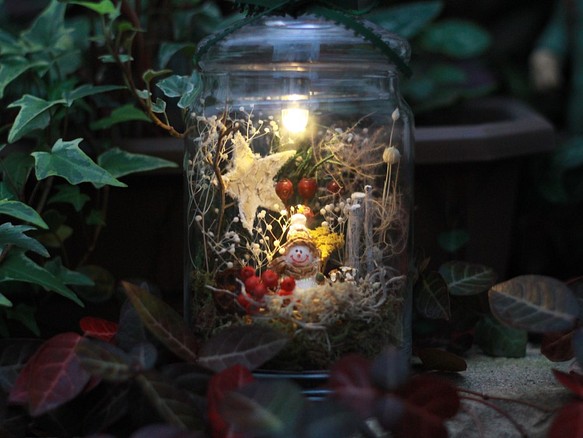 【受注制作】森の妖精サンタさんドライフラワーボトルキャンドルランプ 1枚目の画像