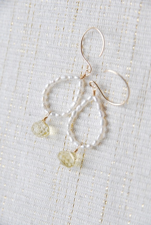小珍珠和檸檬石英耳環（14kgf） 第1張的照片