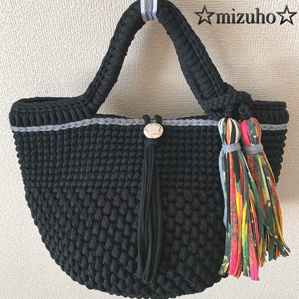 ズパゲッティバッグ ブラック トートバッグ ☆mizuho☆ 通販｜Creema