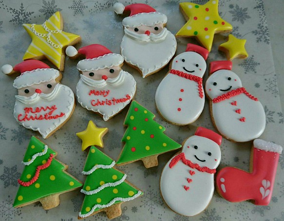 「クリスマスフード2022」 アレルギー対応可能 身体に優しいアイシングクッキー　 クリスマスのアイシングクッキー 1枚目の画像