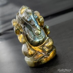 【1点もの！送料無料！ガネーシャ神像・マルチカラーラブラドライト22】天然石彫刻置物・スタチュー・インドの神様・商売繁盛 1枚目の画像