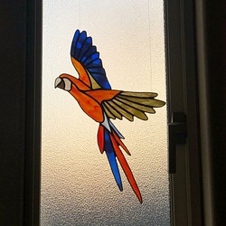 ステンドグラス サンキャッチャー ~Parrot~ 1枚目の画像