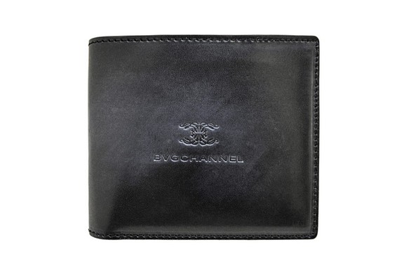 Achromo 黑色折疊半錢包/錢包 第1張的照片