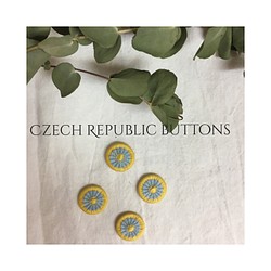 ◆チェコの糸ボタン◆4個セット◆18mm◆ライトブルー×イエロー 1枚目の画像