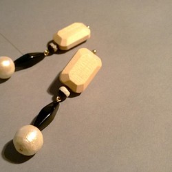 wood × stone × pearl　コットンパール　ビジューイヤリング　天然石　アゲート　 1枚目の画像
