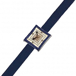 腕時計モチーフの刺繍ブレスレット 1枚目の画像